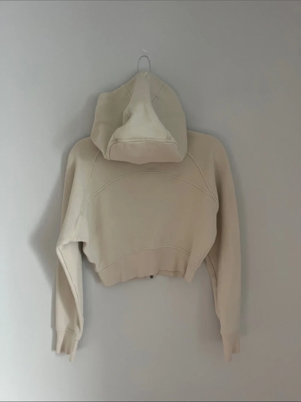 Lululemon Scuba Full-Zip Cropped Hoodie - Picture 9 of 12